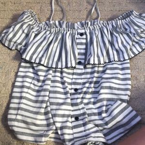 Black and white crop top